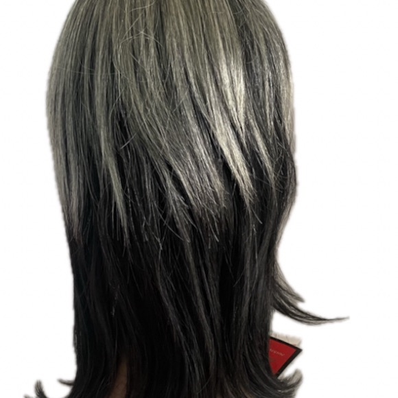 Wig - Picture 11 of 12